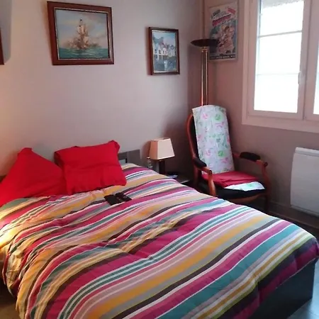 2p 30m2 Rdc à Pied 2mn Port Funiculaire Casino Casa vacanze *